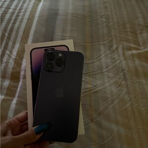 Apple Purple iPhone Pro Max 1 TB